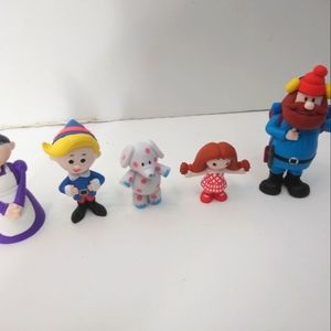 Rudolph's Mrs.Clause, Hermie, Spotted Elephant,Dolly,& Yukon Cornelius figures